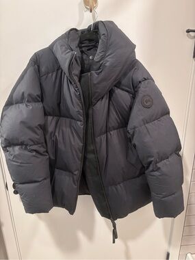 Canada Goose Garnet Jacket